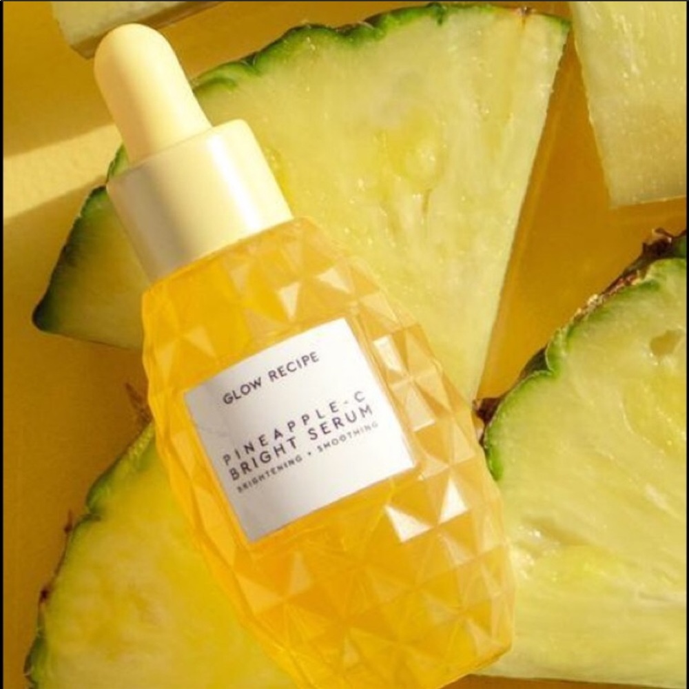 Glow recipe- pineapple c bright serum